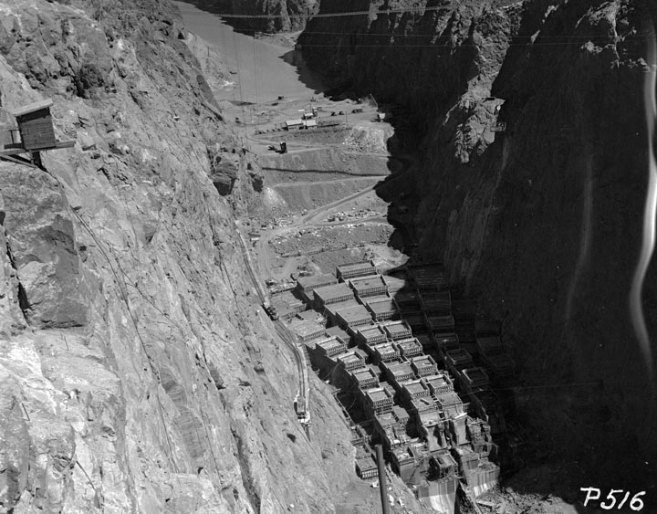 This is What Hoover Dam Looked Like  in 1933 