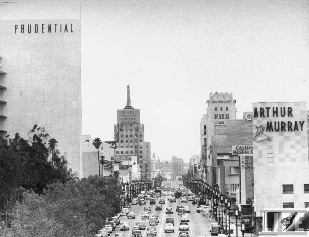 Miracle Mile, Wilshire Boulevard, Los Angeles, 1940s