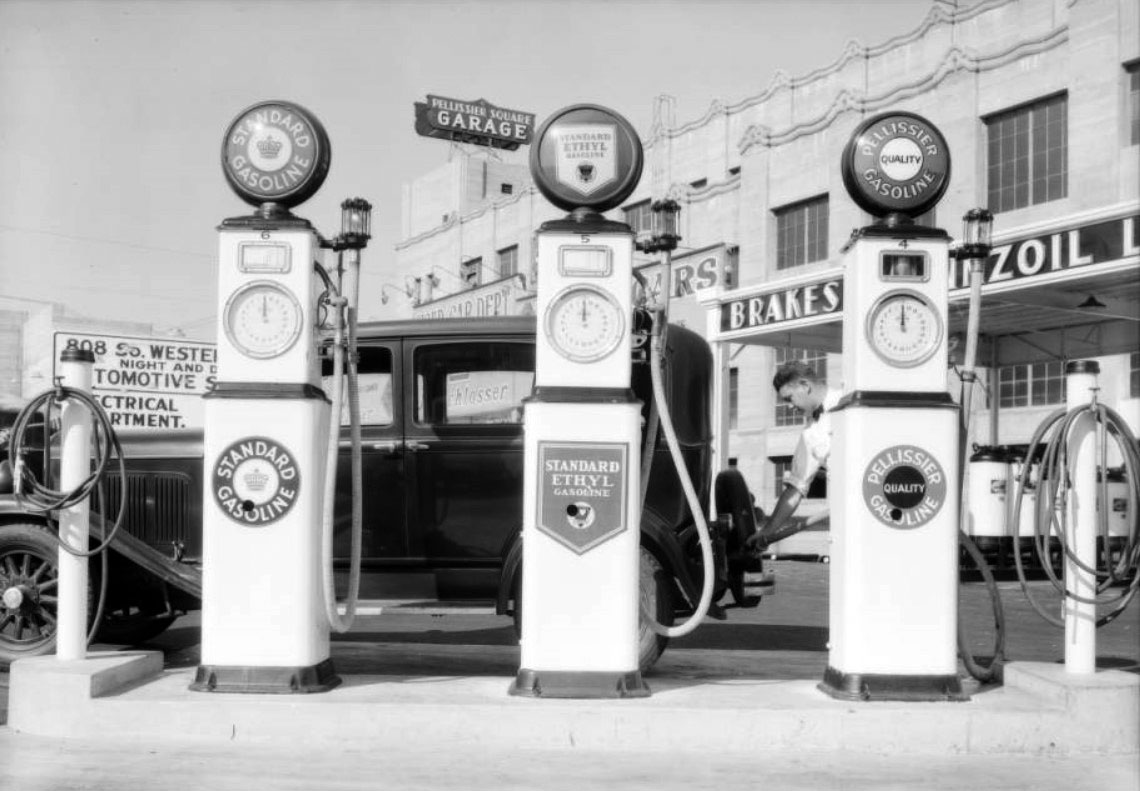 Vintage Gilmore Gas Station PHOTO Self Service Pumps Oil Company 1940s 